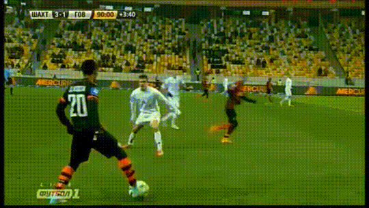 더글라스 코스타 개인기.gif | 인스티즈