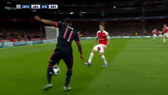 더글라스 코스타 개인기.gif | 인스티즈