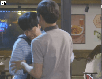 [운빨로맨스] 무려 회사 대표인 제수호가 술을 마시면.jpgif (심장아픔 주의) | 인스티즈