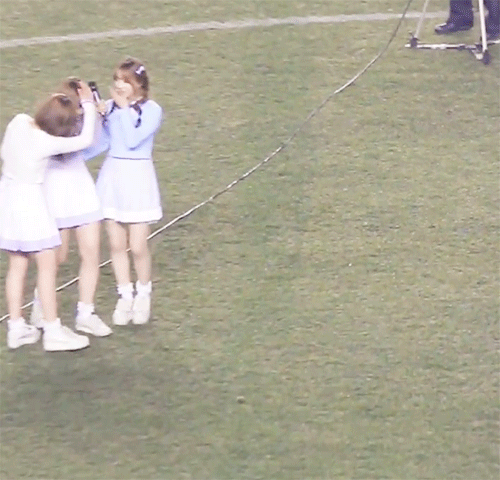 꽃으로 폭행당한 류수정 | 인스티즈