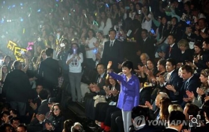 흔한 불반도 겅쥬님의 프랑스 여행법.jpg | 인스티즈