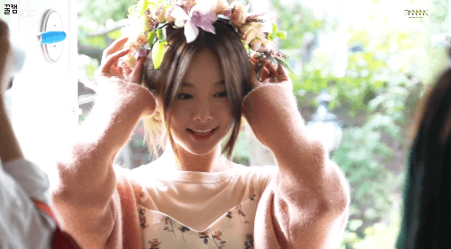 이쁨주의 가을 느낌나는 허솔지 | 인스티즈