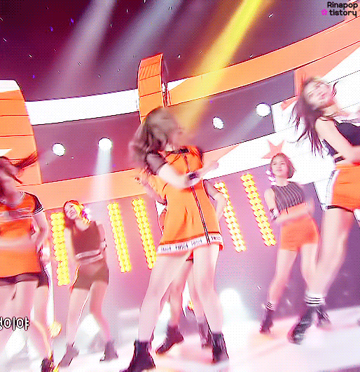 꾸역꾸역 올라가는 신인걸그룹 트와이스 | 인스티즈