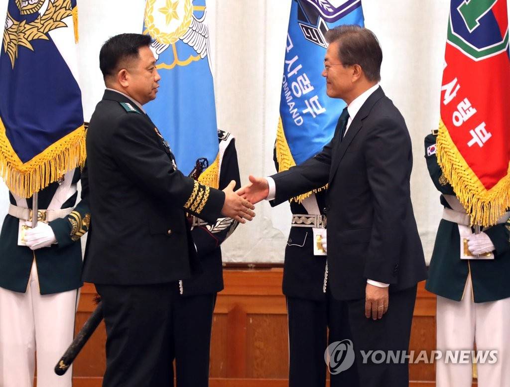 문재인 정부 첫 군 수뇌부 인사 | 인스티즈