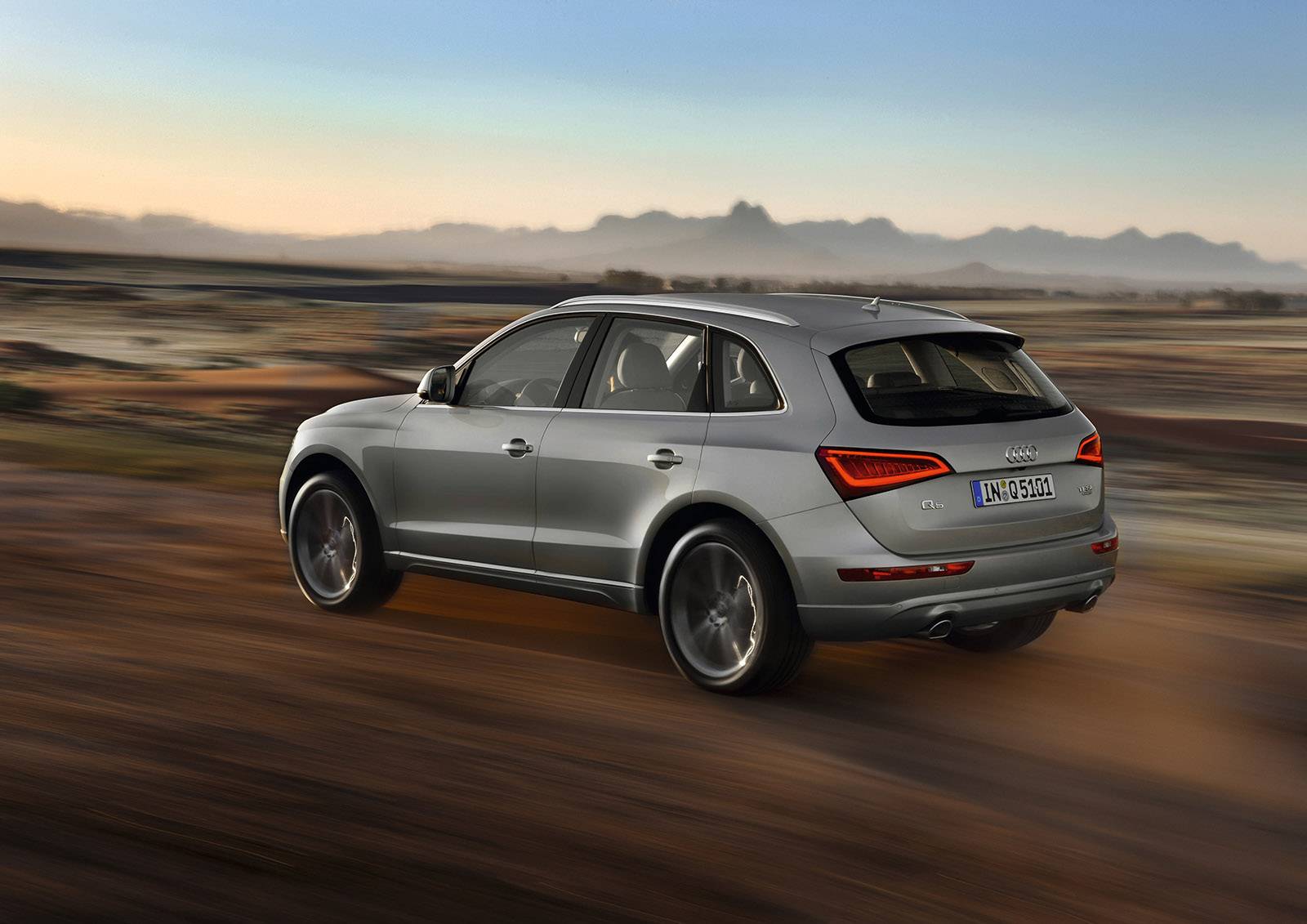 아우디 Q5 | 인스티즈