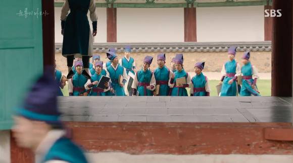 [육룡이나르샤] 극초반부터 시청자들을 멘붕에 빠뜨린 주인공의 아역시절 | 인스티즈