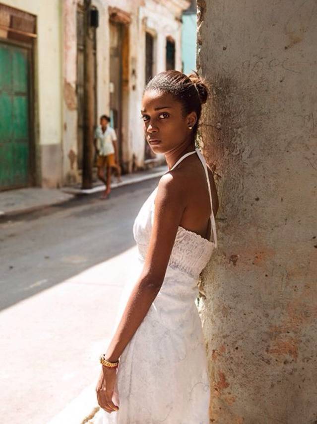 전세계를 여행하며 여성만 찍는 사진가 | 인스티즈