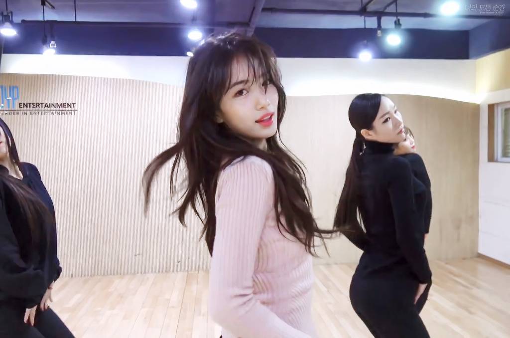 안무 연습하는 수지.gif | 인스티즈