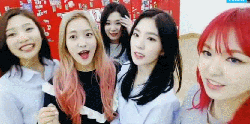 레드벨벳 막내 놀리기.gif | 인스티즈