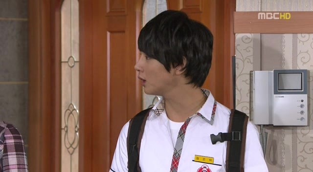 [지붕킥] 쫓겨날 위기에 처한 세경과 신애 | 인스티즈