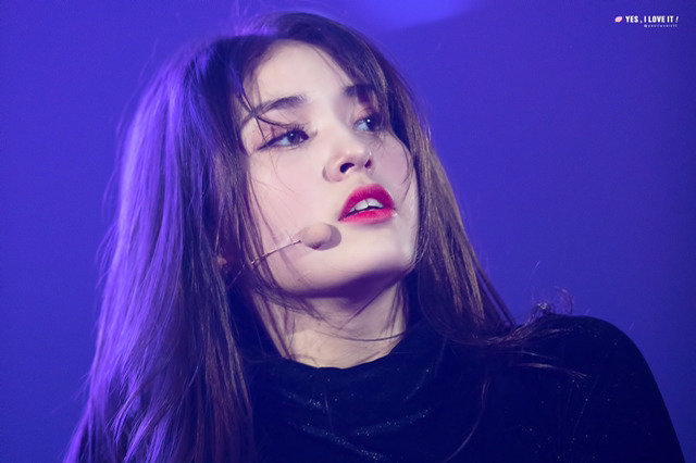 무대에서 제일 이쁘고 멋진 소미 | 인스티즈