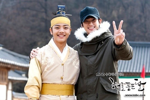 여진구-김소현으로 보는 아이들의 무서운 성장속도.. | 인스티즈