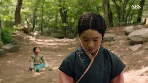 [육룡이나르샤] 극초반부터 시청자들을 멘붕에 빠뜨린 주인공의 아역시절 | 인스티즈