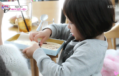 [슈퍼맨이돌아왔다] 엄마 위로하는 엄마 덕후 사랑이 | 인스티즈