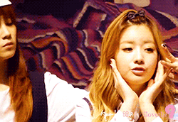 박초롱&윤보미 | 인스티즈