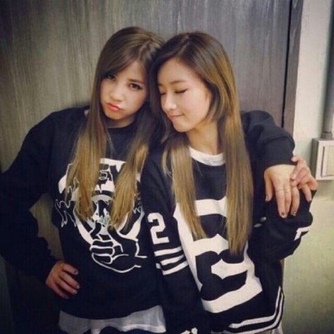 박초롱&윤보미 | 인스티즈