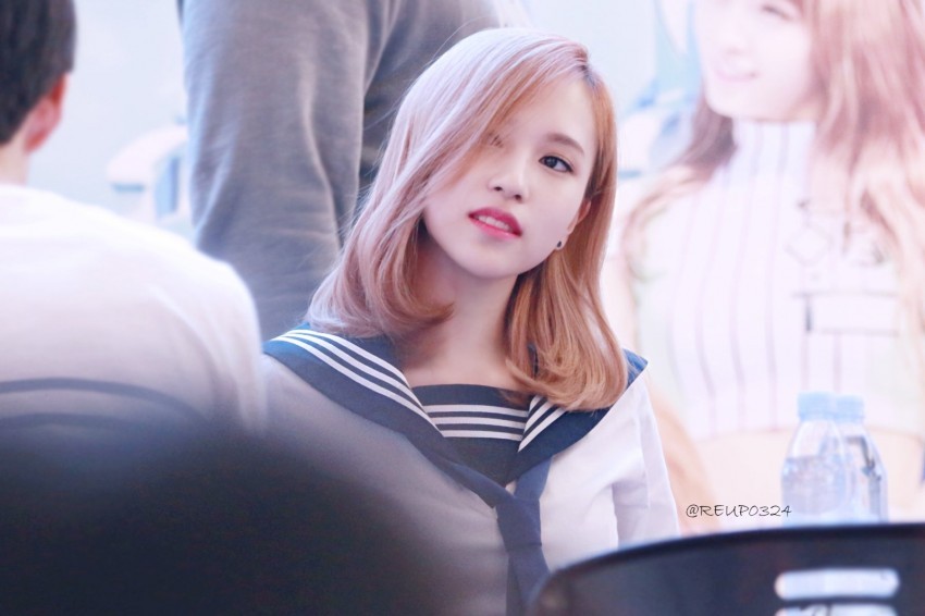 아프리카tv 방송중에 트와이스 미나 초등학교 친구 만난 BJ | 인스티즈