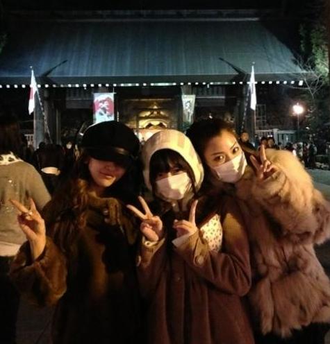 AKB48 야스쿠니 신사참배 인증샷 또 올림 | 인스티즈