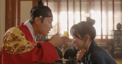 여자 주인공의 귀여움과 사랑스러움에 심쿵해서 정신 못 차리게 되는 드라마 투탑 | 인스티즈