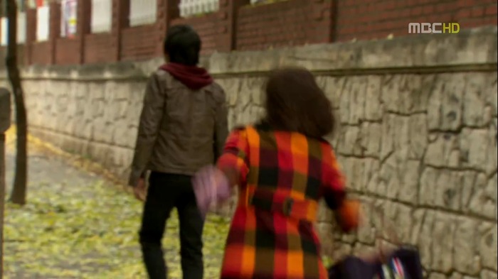 [지붕뚫고하이킥] 띠드버거.jpg | 인스티즈