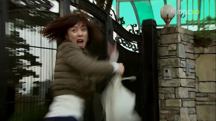 [지붕뚫고하이킥] 띠드버거.jpg | 인스티즈