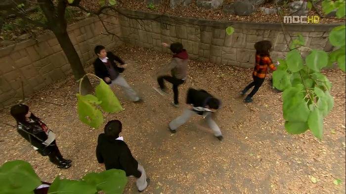 [지붕뚫고하이킥] 띠드버거.jpg | 인스티즈