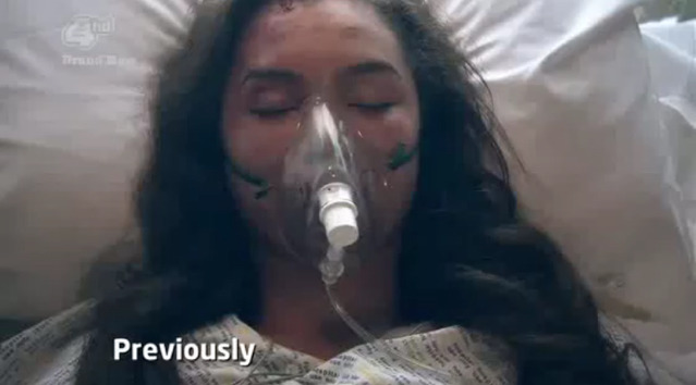 [스킨스] 혼수상태였던 여자친구가 깨어났다 | 인스티즈