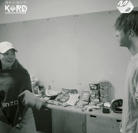 흔한 아이돌의 서열 .gif (feat,맷튜&이셉) | 인스티즈