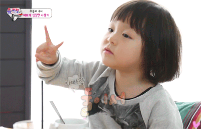 [슈퍼맨이돌아왔다] 엄마 위로하는 엄마 덕후 사랑이 | 인스티즈