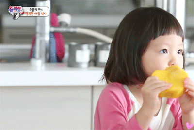 [슈퍼맨이돌아왔다] 엄마 위로하는 엄마 덕후 사랑이 | 인스티즈