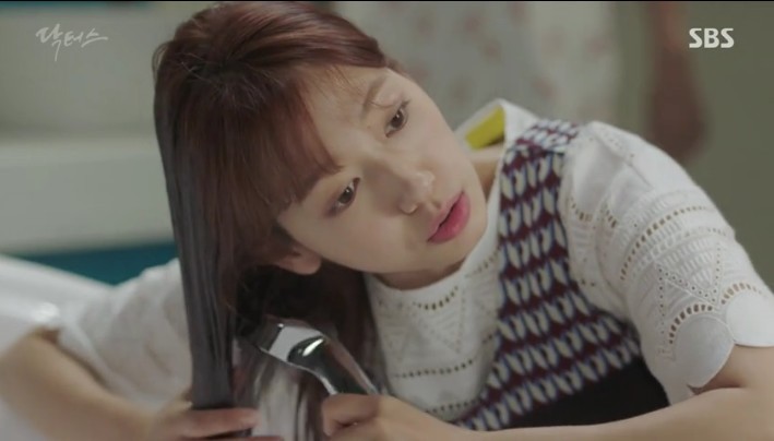 흔한 드라마 여주의 머리감는 방법 (feat. ppl) | 인스티즈