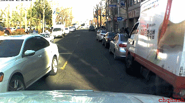 목이 돌아가지 않는 여자들.gif | 인스티즈