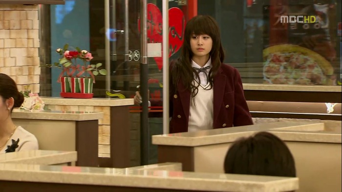 [지붕뚫고하이킥] 띠드버거.jpg | 인스티즈