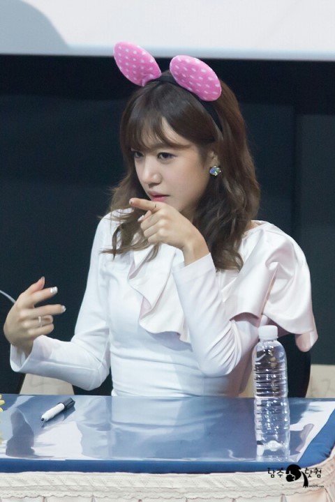 입이 나보다 큰 것같은 에이핑크 멤버 | 인스티즈