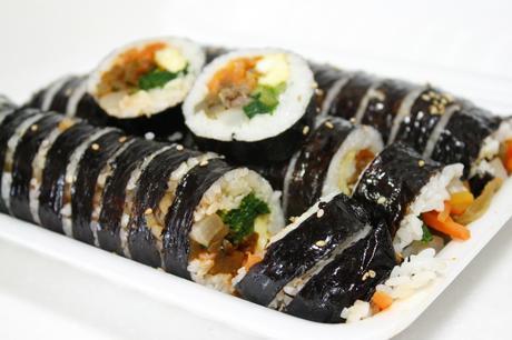 3시간 넘게 이동하는 고속버스 안에서 먹어도 되는것과 안되는것은? | 인스티즈