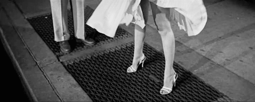 [마릴린먼로] 육감적인 몸매 + 천진난만하고 사랑스러운 얼굴 | 인스티즈