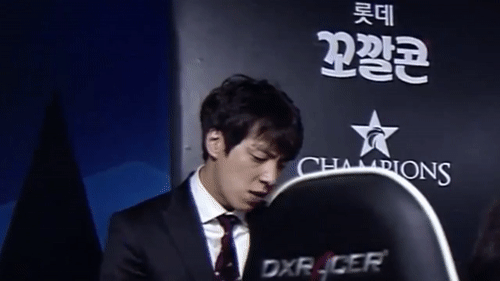 ??? : 뭐??? 거기서 킬각이 보였다고??? | 인스티즈