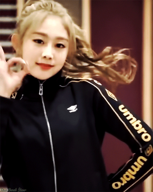 [러블리즈] 뒤늦은 점심을 먹으면서 지수 | 인스티즈