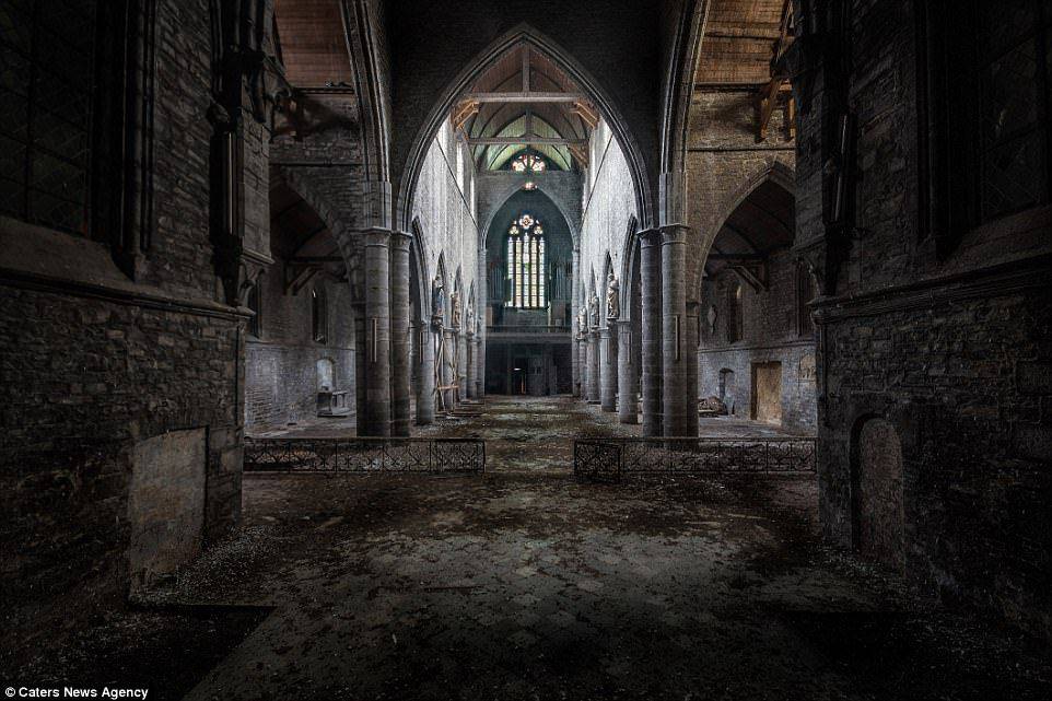 유럽의 버려진 교회들 | 인스티즈