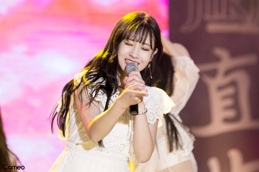 [러블리즈] 퇴근하고 학교에 가야해서 지애 | 인스티즈