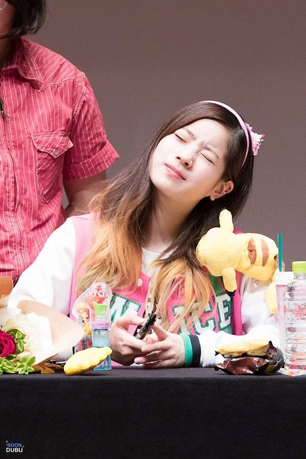 어떻게 구멍이 한명도 없냐... | 인스티즈