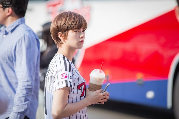 어떻게 구멍이 한명도 없냐... | 인스티즈