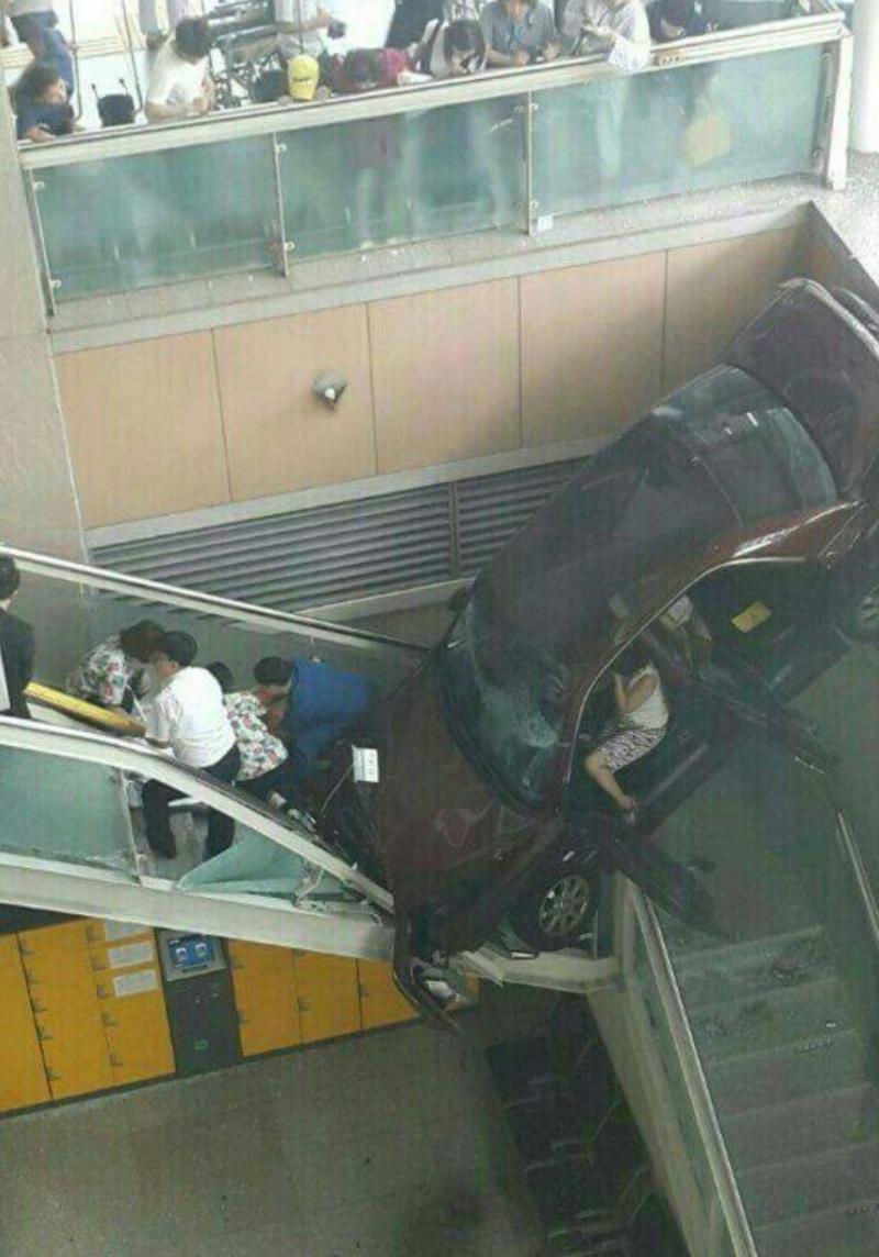 김여사 또 대박사고 치셨네요 | 인스티즈