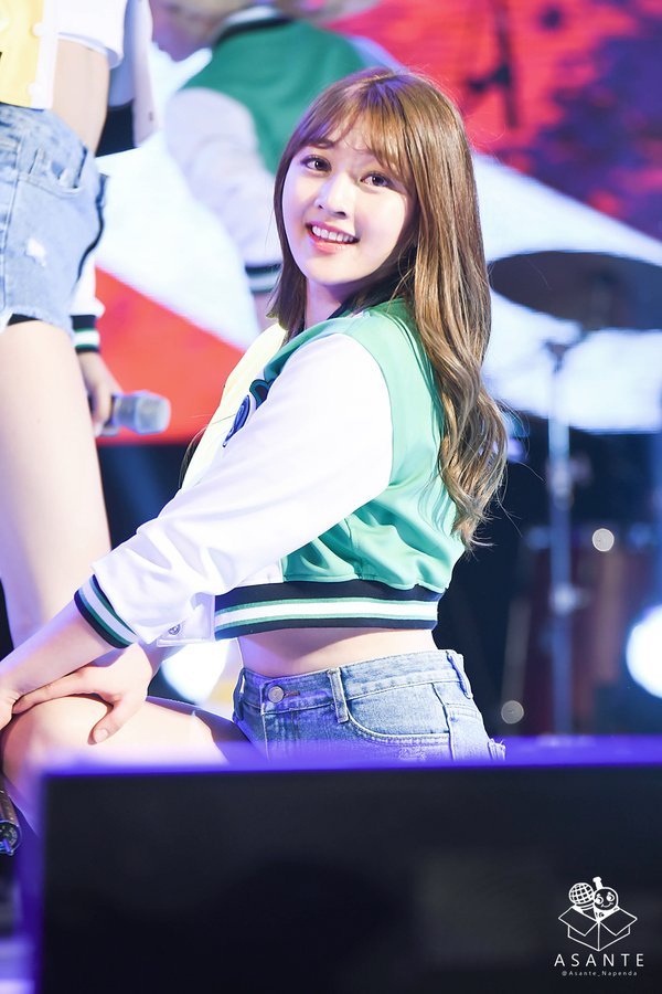 어떻게 구멍이 한명도 없냐... | 인스티즈