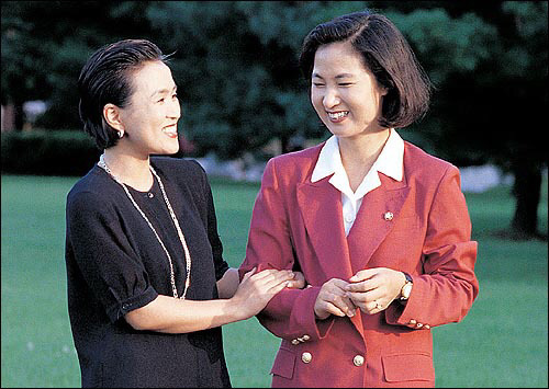 여자화장실도 없는 지방 법원 최초의 여성 판사였다는 추미애 | 인스티즈