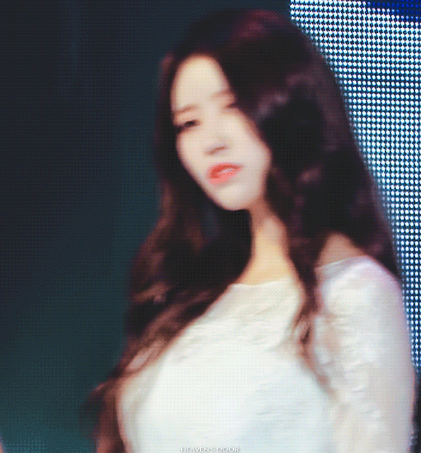 [러블리즈] 종착역의 황제가 등에 박힌 레플이 와서 미주 | 인스티즈