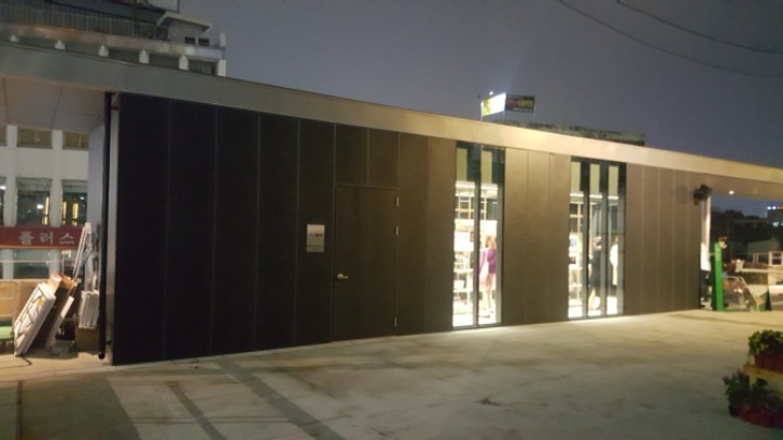 밤에 퇴근하고 세운상가왔는데 사람이 많지는 않네요 | 인스티즈