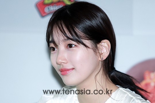 얼굴만 보면 예쁜데 옷이 반전 | 인스티즈