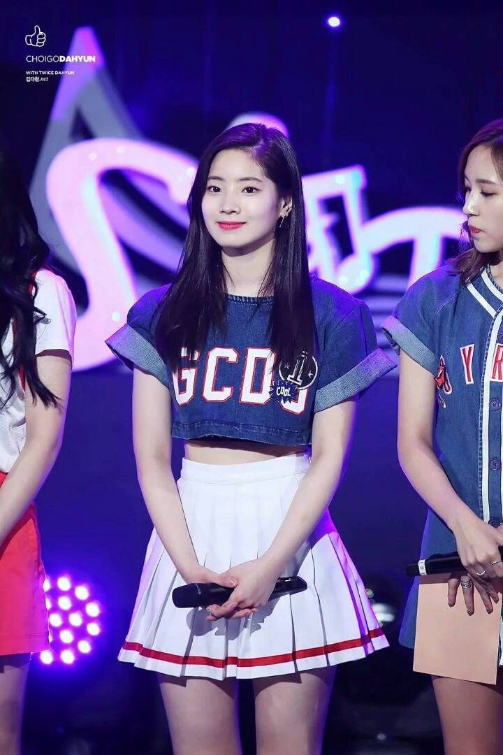 트와이스 두부 꾹꾹이 아기맹수 | 인스티즈