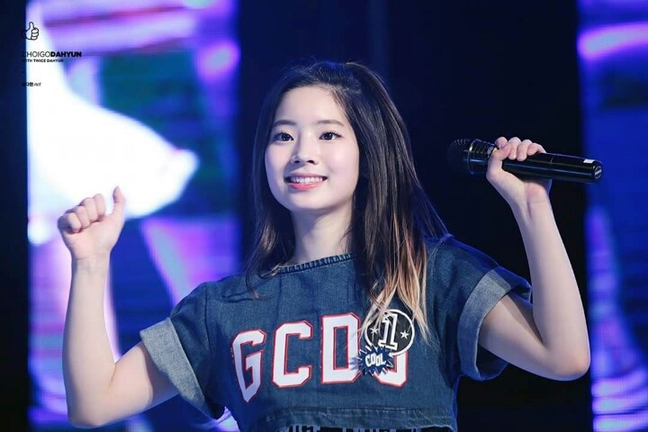 트와이스 두부 꾹꾹이 아기맹수 | 인스티즈